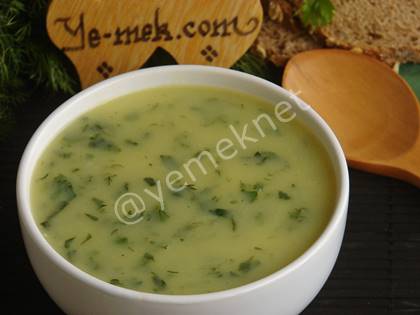 Yeşil Otlu Patates Çorbası